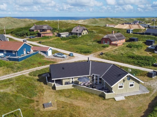 Sommerhus - 10 personer -  - Viktoriavej - Vejlby Klit - 7673 - Harboøre