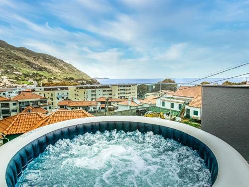 Sommerhus - 6 personer -  - 9200-130 - Machico