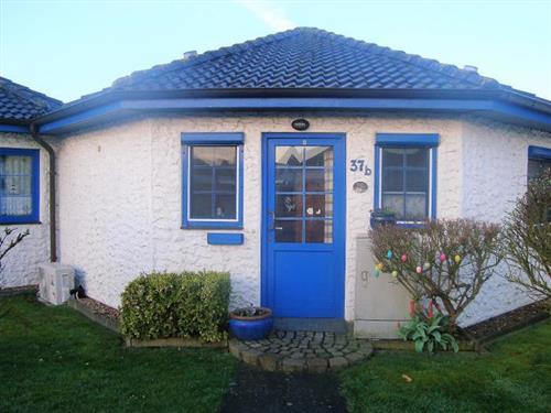 Holiday Home/Apartment - 2 persons -  - Storchenweg - 27632 - Wurster Nordseeküste