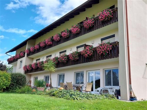 Holiday apartment - 6 persons -  - Velden Am Wörthersee - 9220