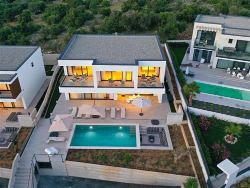 Holiday home - 12 persons -  - Pag/Novalja - 53291