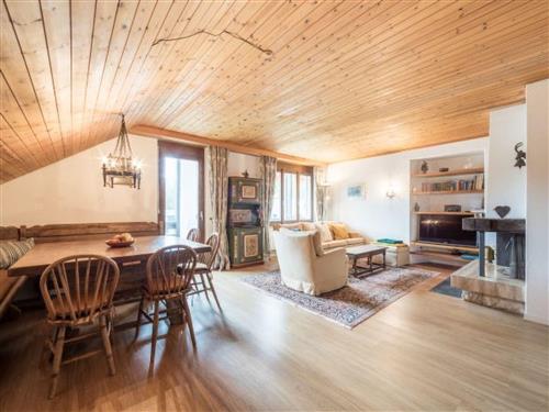 Holiday apartment - 8 persons -  - Laax - 7032