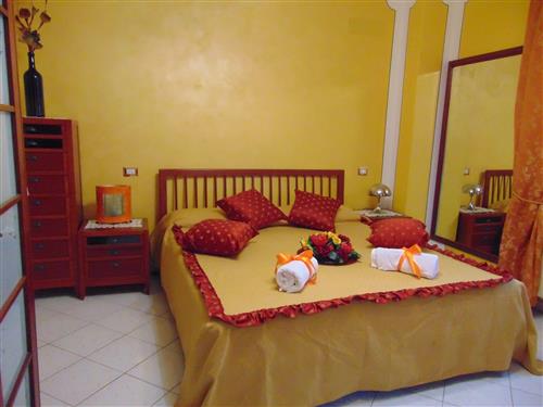 Rom - 4 personer -  - Castiglione Del Lago - 06061