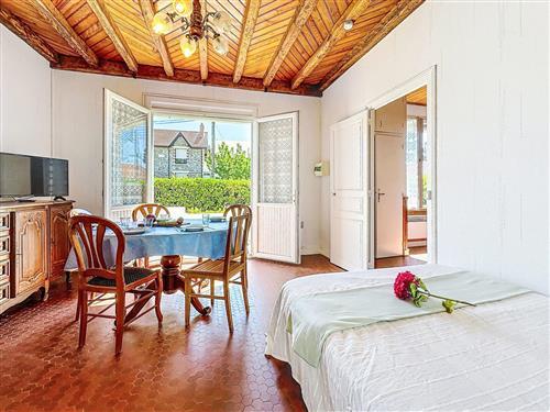 Holiday home - 4 persons -  - Tharon Plage - 44730