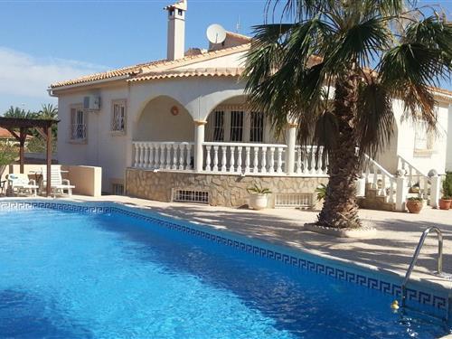 Holiday Home/Apartment - 12 persons -  - Alhambra de Granada, - 03177 - San Fulgencio