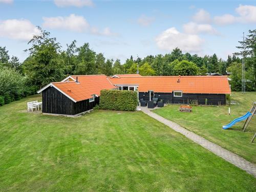 Holiday Home/Apartment - 14 persons -  - Sortpoppelvej - Marielyst - 4873 - Væggerløse