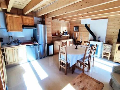 Ferienhaus - 6 Personen -  - 06420 - Isola