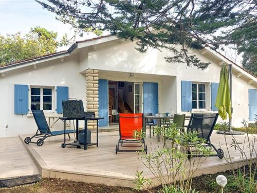 Holiday home - 7 persons -  - Chemin des Grenadiers, Chaucre - Ile D'oléron - 17190 - Saint-Georges-D'oléron