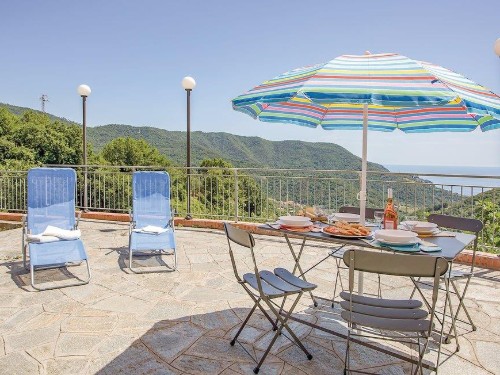 Holiday apartment - 4 persons -  - Localita´ Roverano - Moneglia - 16030 - Moneglia -Ge-