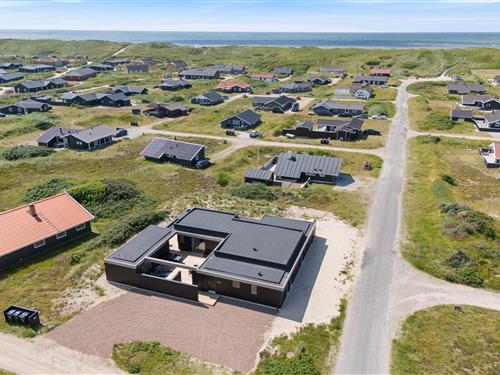 Holiday Home/Apartment - 14 persons -  - Bjerregårdsvej - Bjerregård - 6960 - Hvide Sande