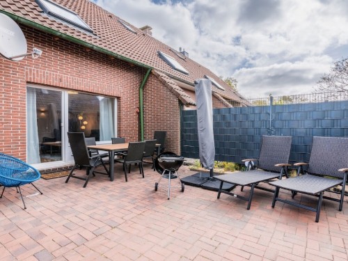 Holiday home - 4 persons -  - 26409 - Wittmund Ot Carolinensiel