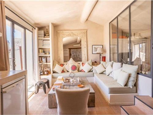 Holiday apartment - 3 persons -  - 83990 - Saint-Tropez