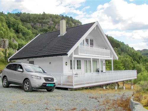 Holiday Home/Apartment - 8 persons -  - Stølsvegen - 4139 - Fister