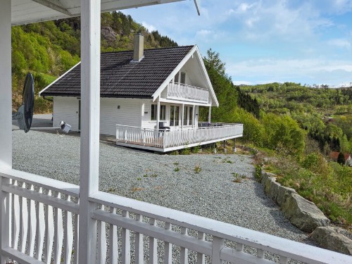 Holiday home - 8 persons -  - Stølsvegen - 4139 - Fister