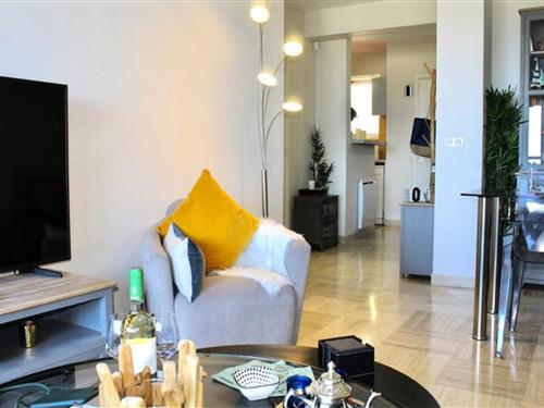 Ferienhaus - 4 Personen -  - 06270 - Villeneuve Loubet