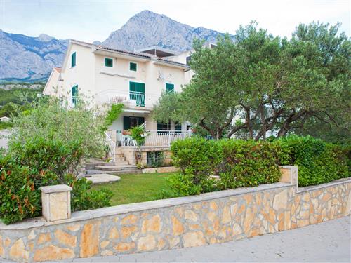 Holiday apartment - 4 persons -  - Prilaz obali - 21320 - Promajna