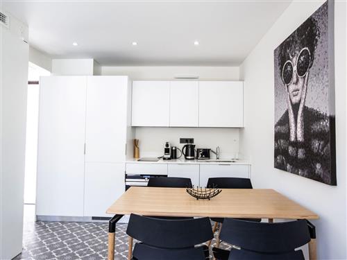 Holiday apartment - 2 persons -  - Saint-Tropez - 83990