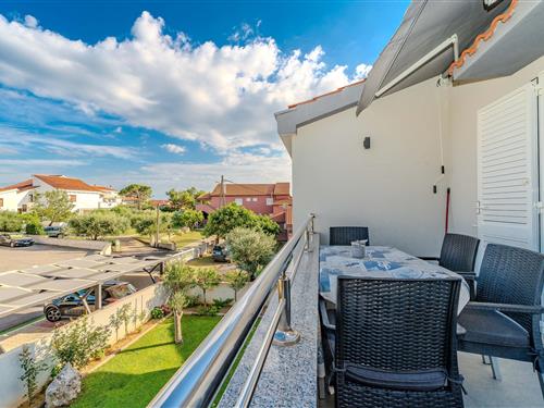 Holiday apartment - 4 persons -  - Ulica Ivana Pavla II - 23233 - Privlaka