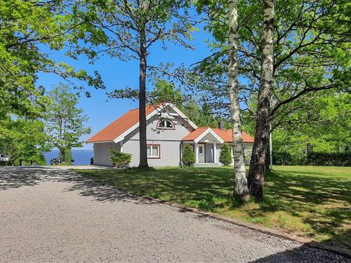 Holiday Home/Apartment - 4 persons -  - Börsholm - 715 92 - Stora Mellösa