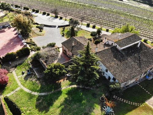 Hytte - 8 personer -  - 08739 - Subirats