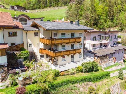 Holiday Home/Apartment - 7 persons -  - Mayrhofen - 6283