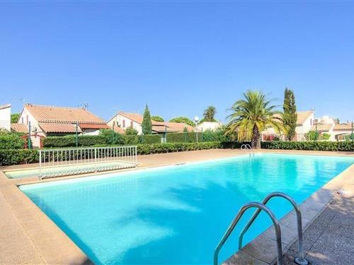 Holiday Home/Apartment - 6 persons -  - 66750 - St Cyprien