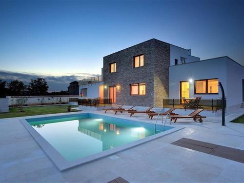 Villa - 8 Personen -  - 52203 - Medulin