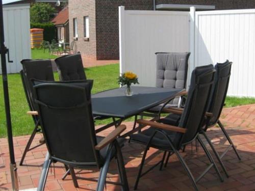 Holiday Home/Apartment - 6 persons -  - 26757 - Borkum