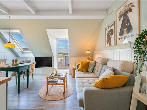 Sommerhus - 4 personer -  - Hjelmevej 15, App. - 6854 - Henne Strand