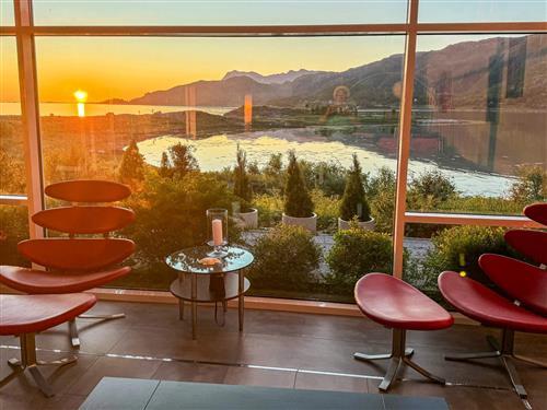  - 6 personer -  - Skauvolløya - Salten - 8140 - Inndyr