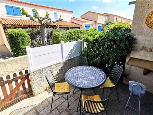 Holiday Home/Apartment - 5 persons -  - 11370 - Leucate