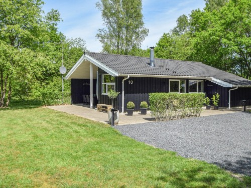 Fritidshus - 6 personer -  - Skovbrynet - Vesterlund - 7323 - Give