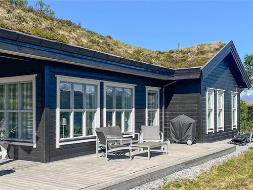 Sommerhus - 9 personer -  - Økslevegen - 6200 - Stranda