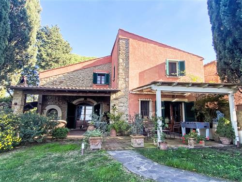 Sommerhus - 6 personer -  - Guardistallo - 56040