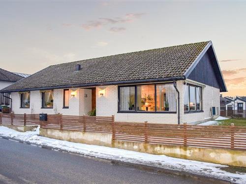 Holiday home - 6 persons -  - Korngatan - 272 37 - Simrishamn