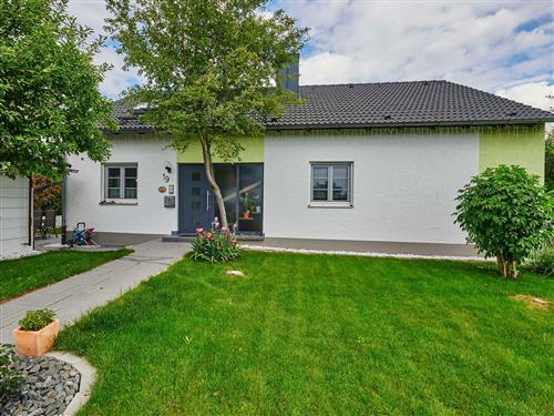 Ferienhaus - 6 Personen -  - Kastanienweg - 96117 - Memmelsdorf