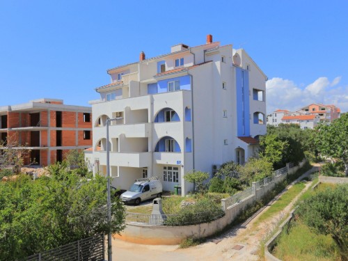 Holiday apartment - 4 persons -  - Tepli bok - 21223 - Okrug Gornji