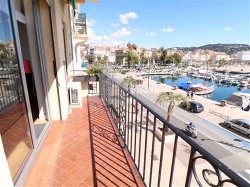 Holiday apartment - 4 persons -  - Cannes - 06400