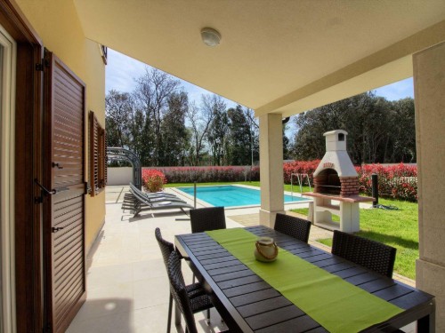Holiday home - 20 persons -  - 52100 - Pula/Banjole