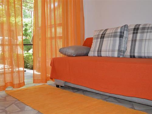 Holiday Home/Apartment - 4 persons -  - Podaca - 21335 - Podaca