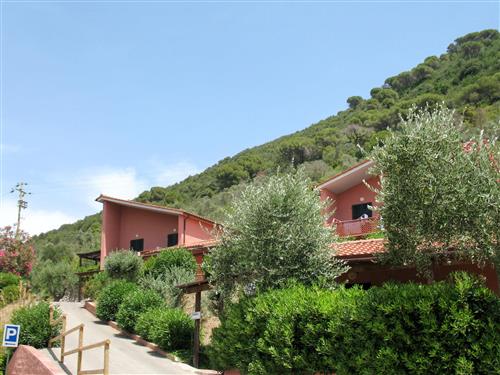 Holiday apartment - 5 persons -  - Lacona - 57031