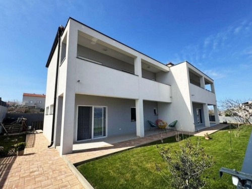 Ferielejlighed - 4 personer -  - Ražanac IX - 23248 - Razanac