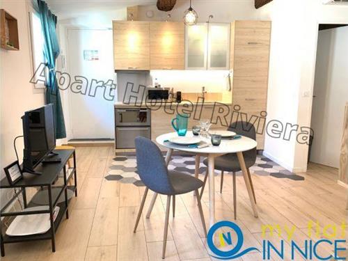 Holiday Home/Apartment - 2 persons -  - 06300 - Nice