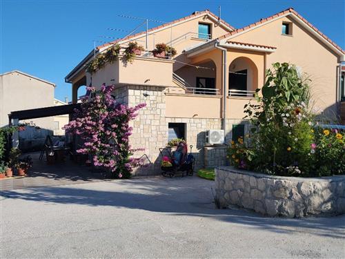 Ferielejlighed - 6 personer -  - Rtina II - 23248 - Razanac