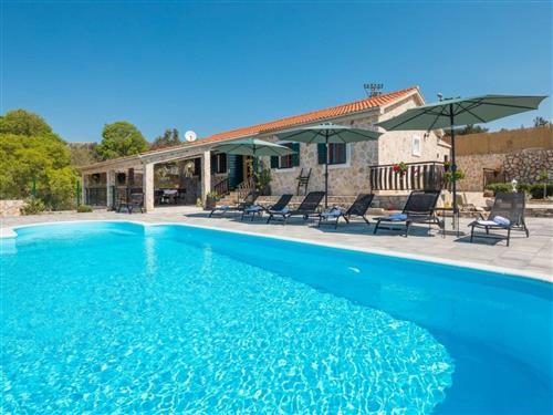 Feriehus - 6 personer -  - Podorljak - 22203