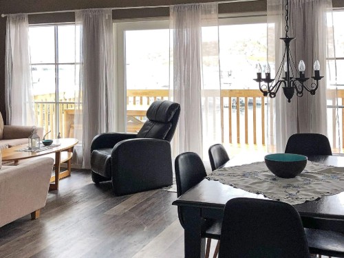  - 6 Personen -  - Espnesveien 63 C - Frøya - 7266 - Sør-Trøndelag