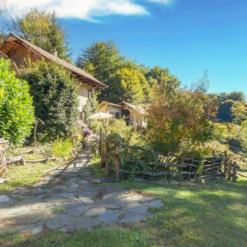 Sommerhus - 4 personer -  - Loc. Lauger -Str. della Colma - Lago D'orta Arto´ - 28894 - Artò Vb