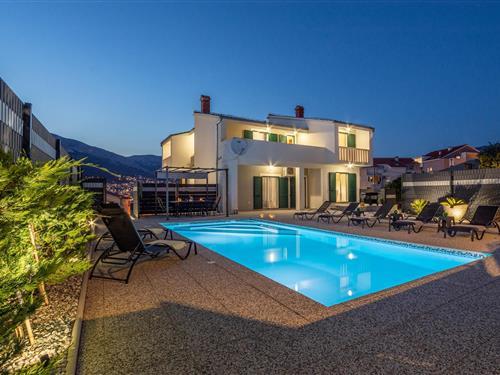 Holiday home - 8 persons -  - Drziceva - Split-Solin - 21210 - Solin