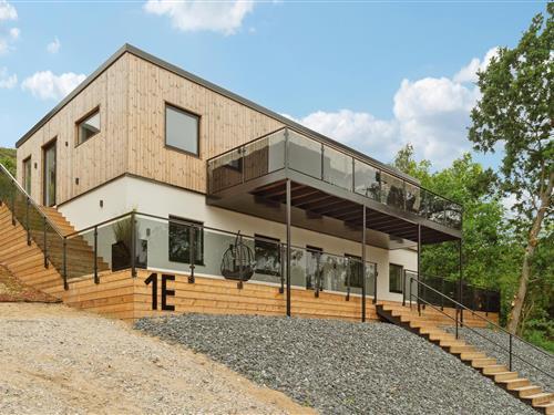 Emne nr.: 130-D09011