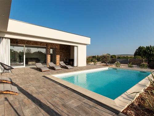 Holiday home - 8 persons -  - Ulica Reljan - Starigrad Paklenica - Seline - 23244 - Seline